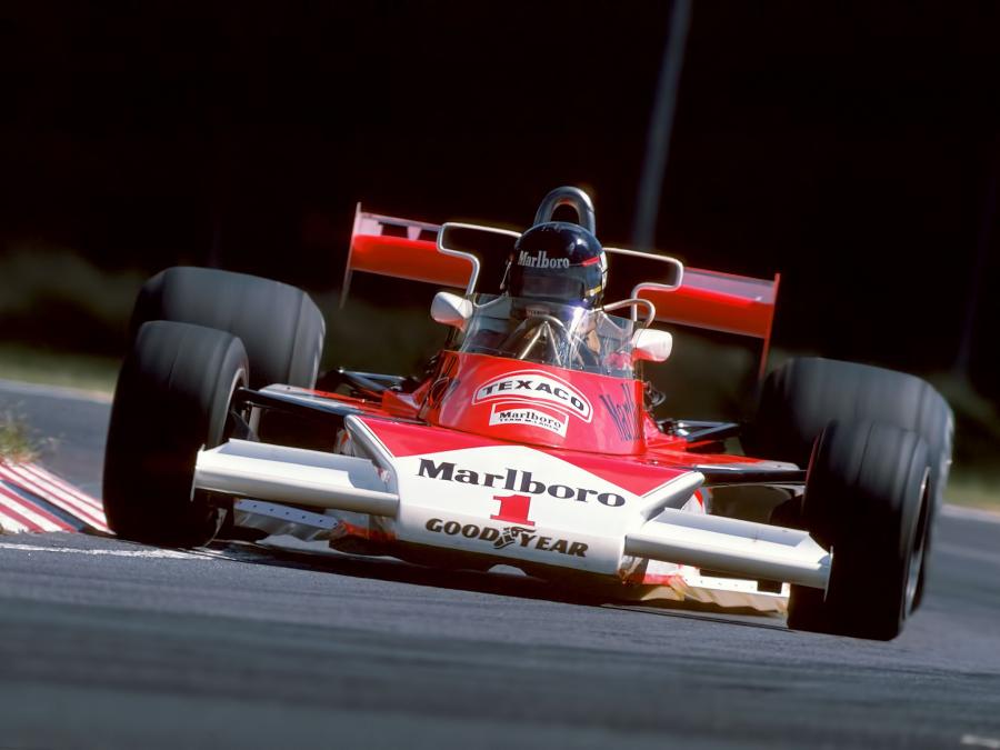  McLaren M26 1976 года  (фото 4 из 7)